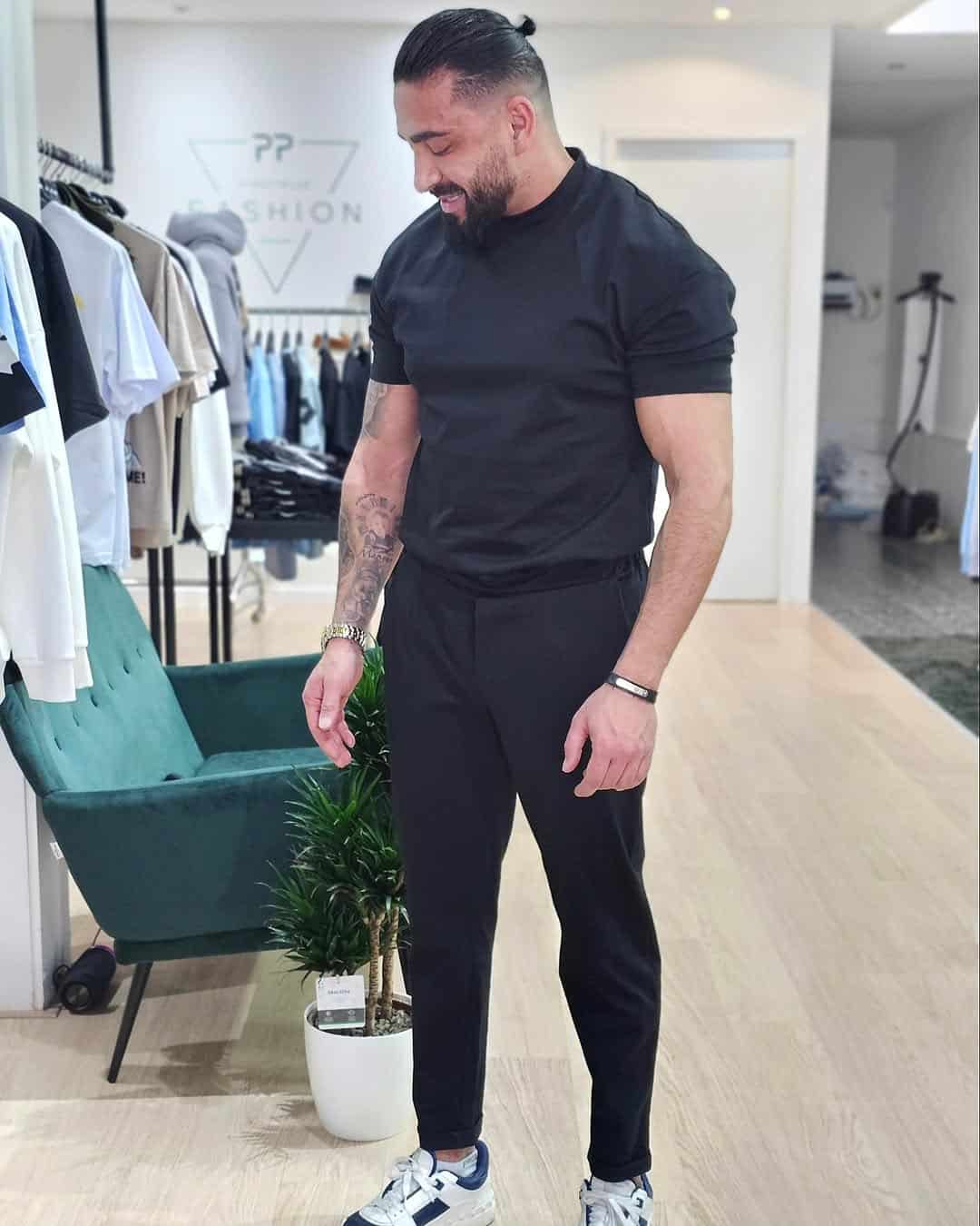 2 Delige Set T-shirt + Broek Zwart 055