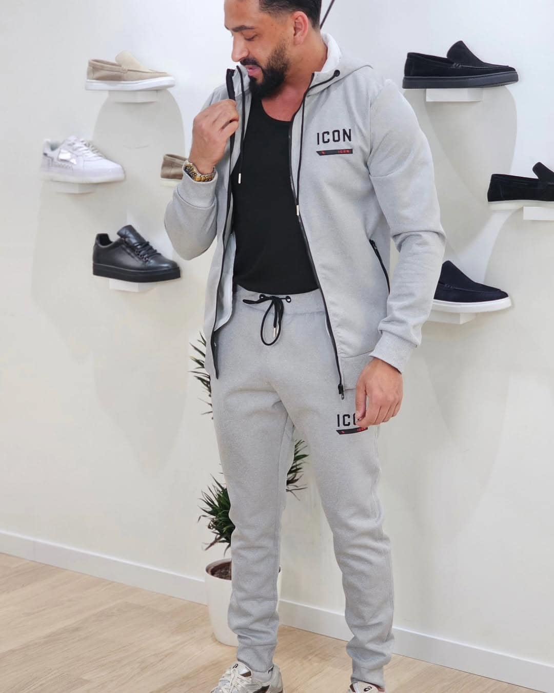 Icon2 Trainingspak Joggingpak Grijs 7272