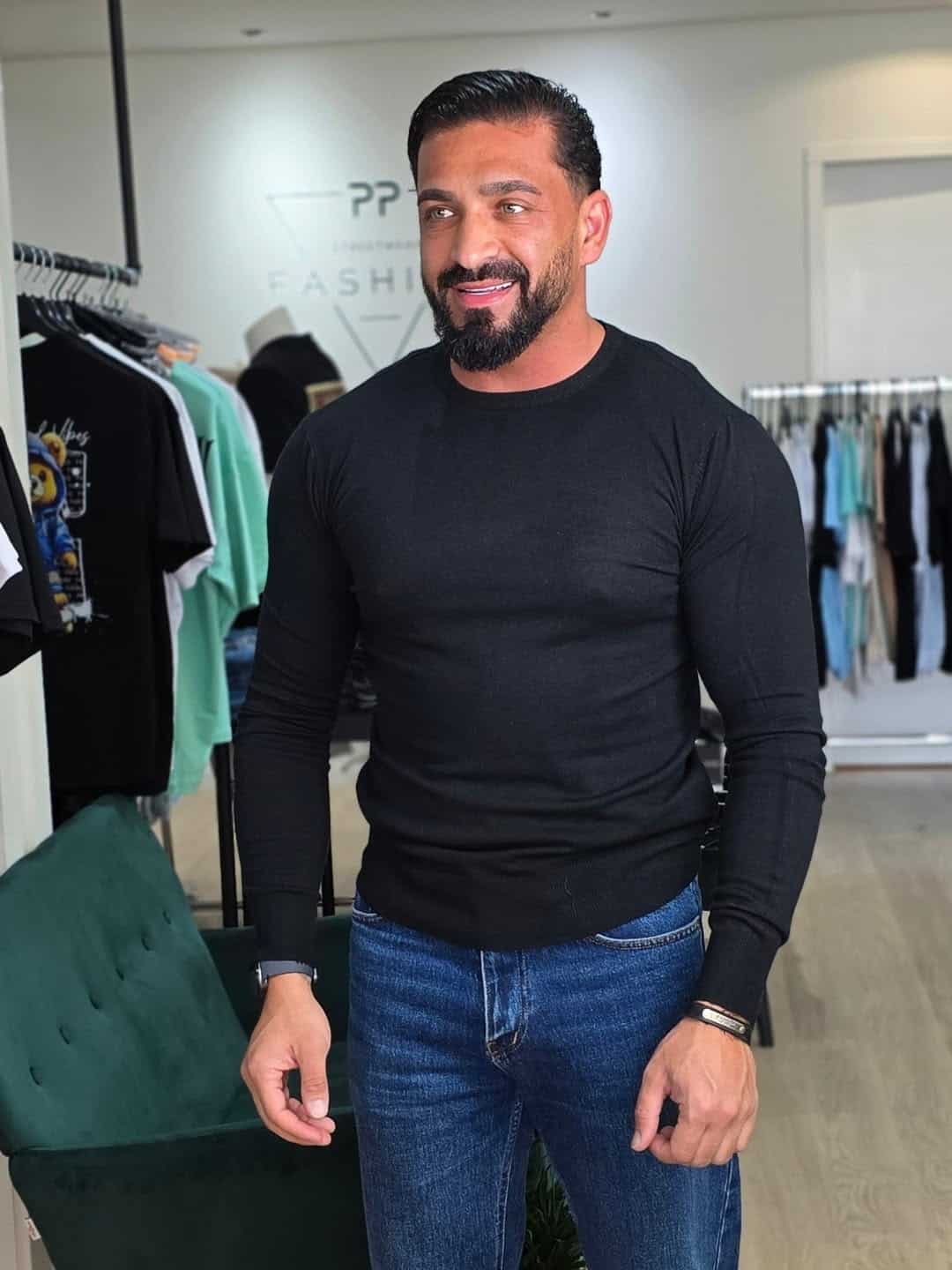 Fijngebreide Trui met ronde hals Pullover Zwart 1723